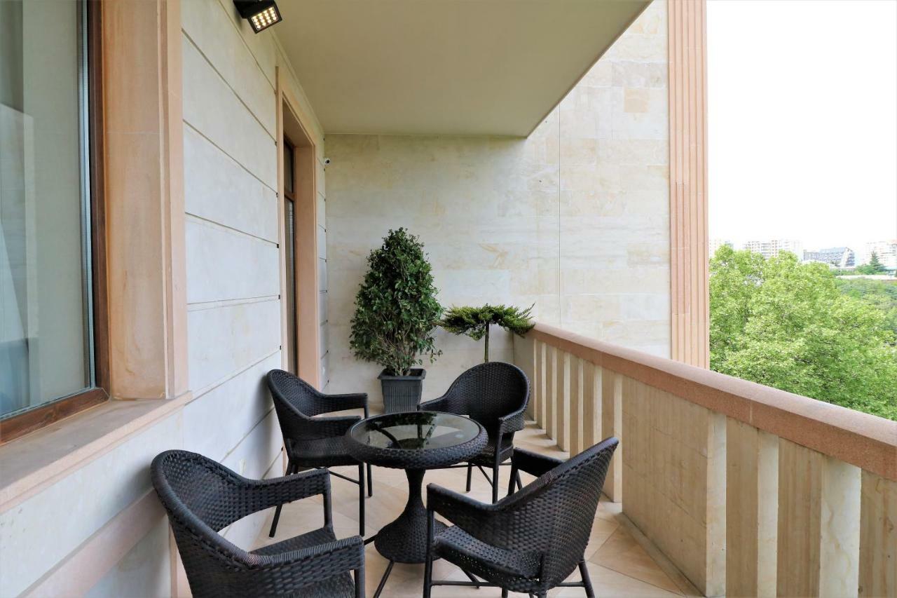 Luxury Aparthotel 5Rooms In Tbilisi Center Kültér fotó